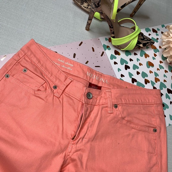 Merona’ Salmon Mid Rise Skinny Jeans - Picture 4 of 8